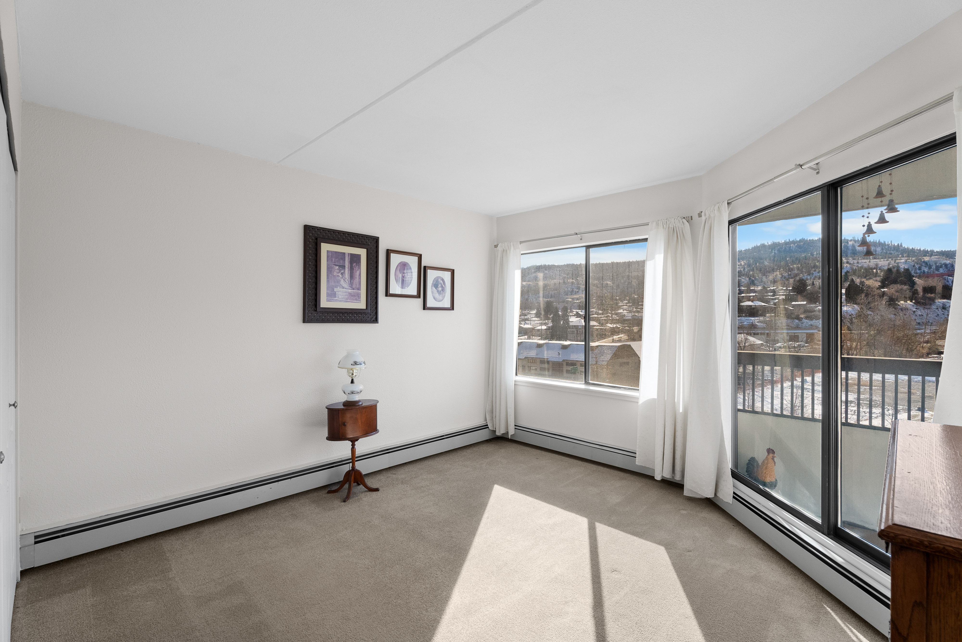 Bedroom with mountain view
